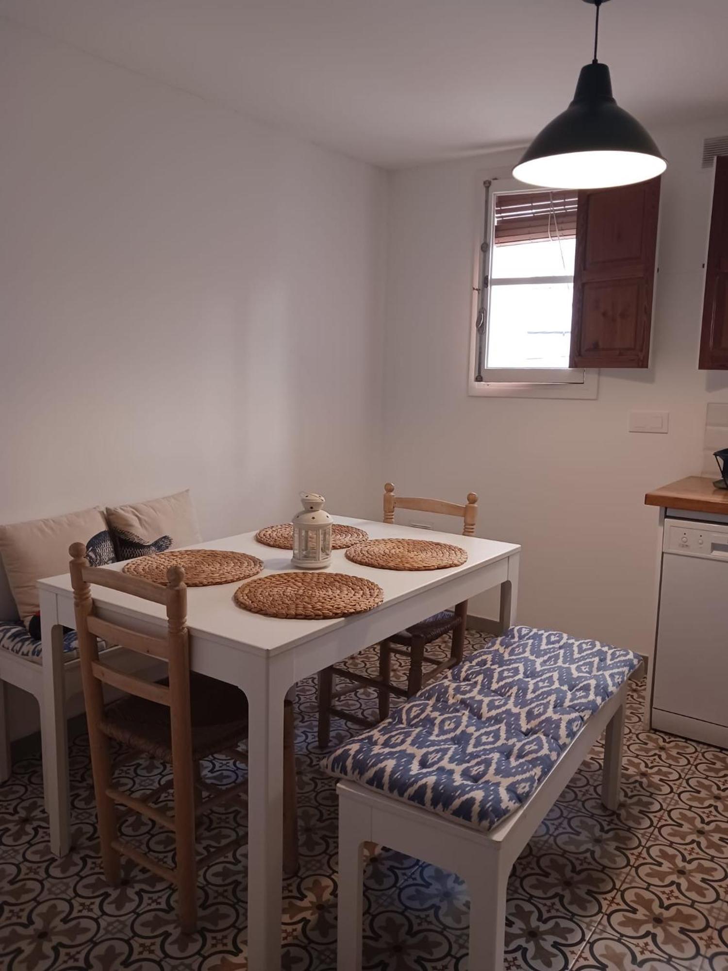 Moderna Casa De Pueblo En El Casco Viejo De 哈维亚 外观 照片
