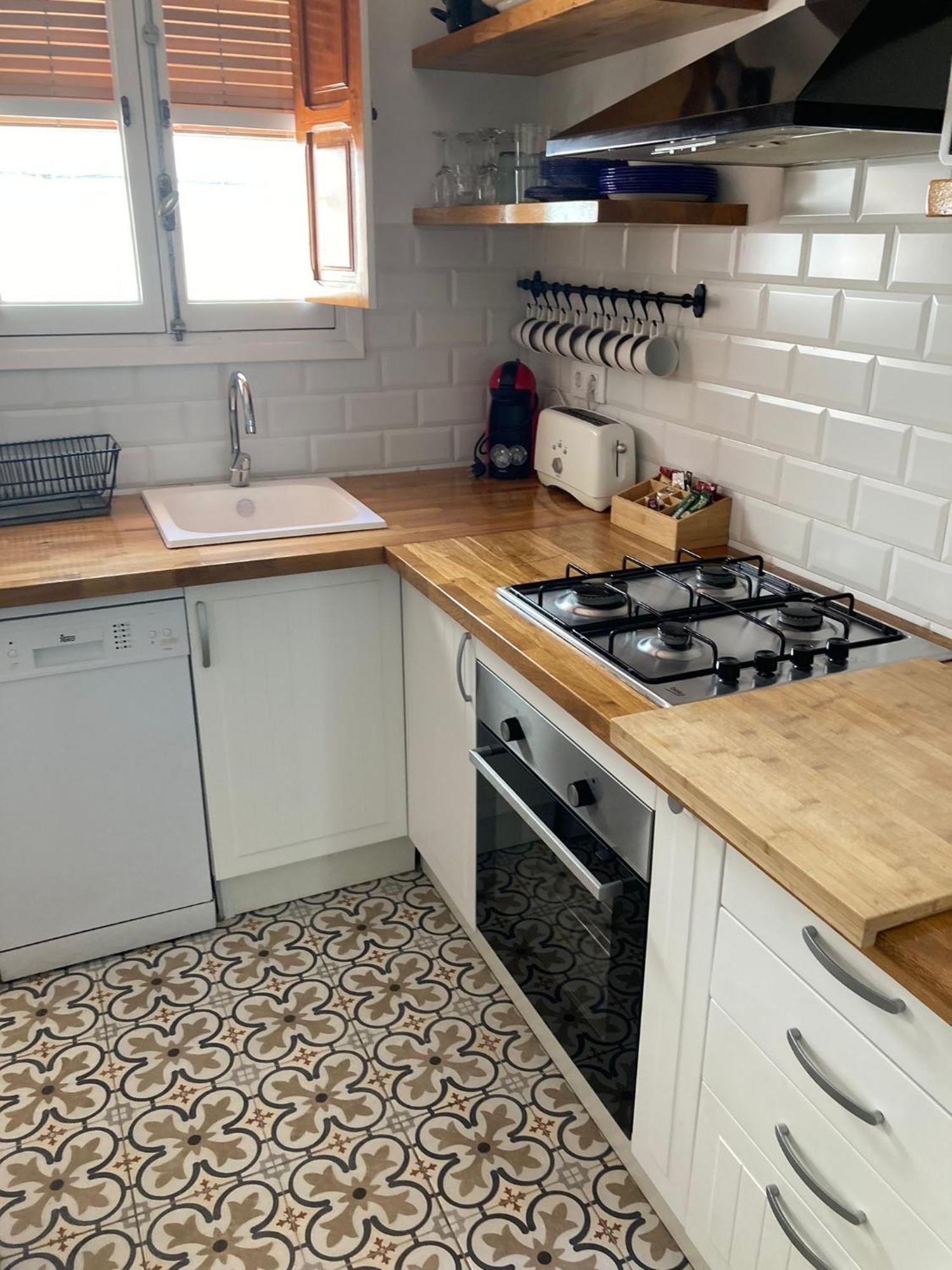 Moderna Casa De Pueblo En El Casco Viejo De 哈维亚 外观 照片